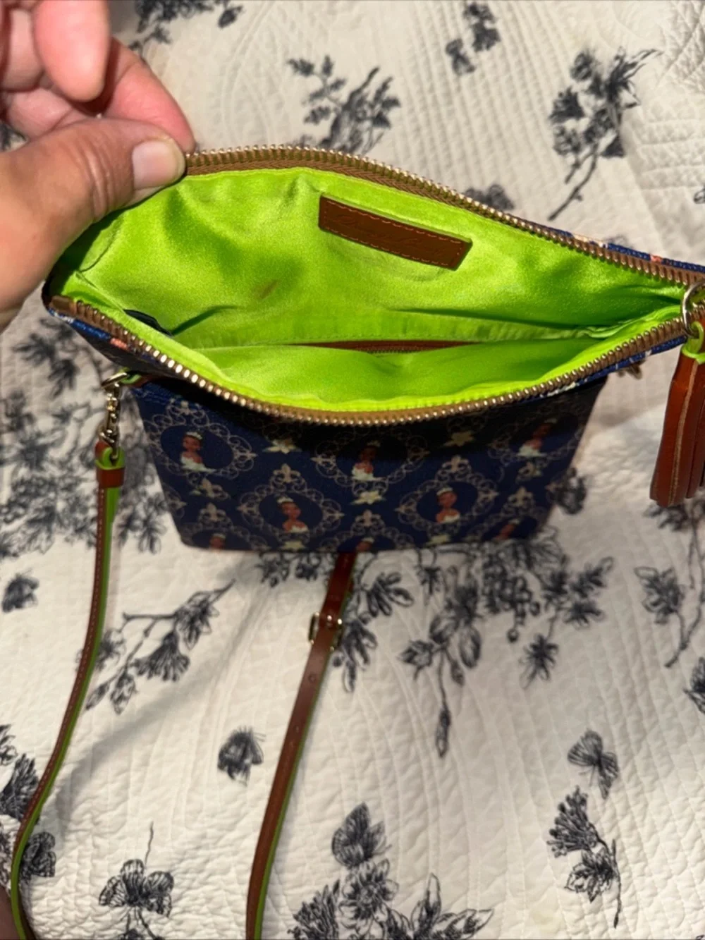 Tiana Disney Dooney and Bourke clutch or crossbody purse - Picture 11 of 14